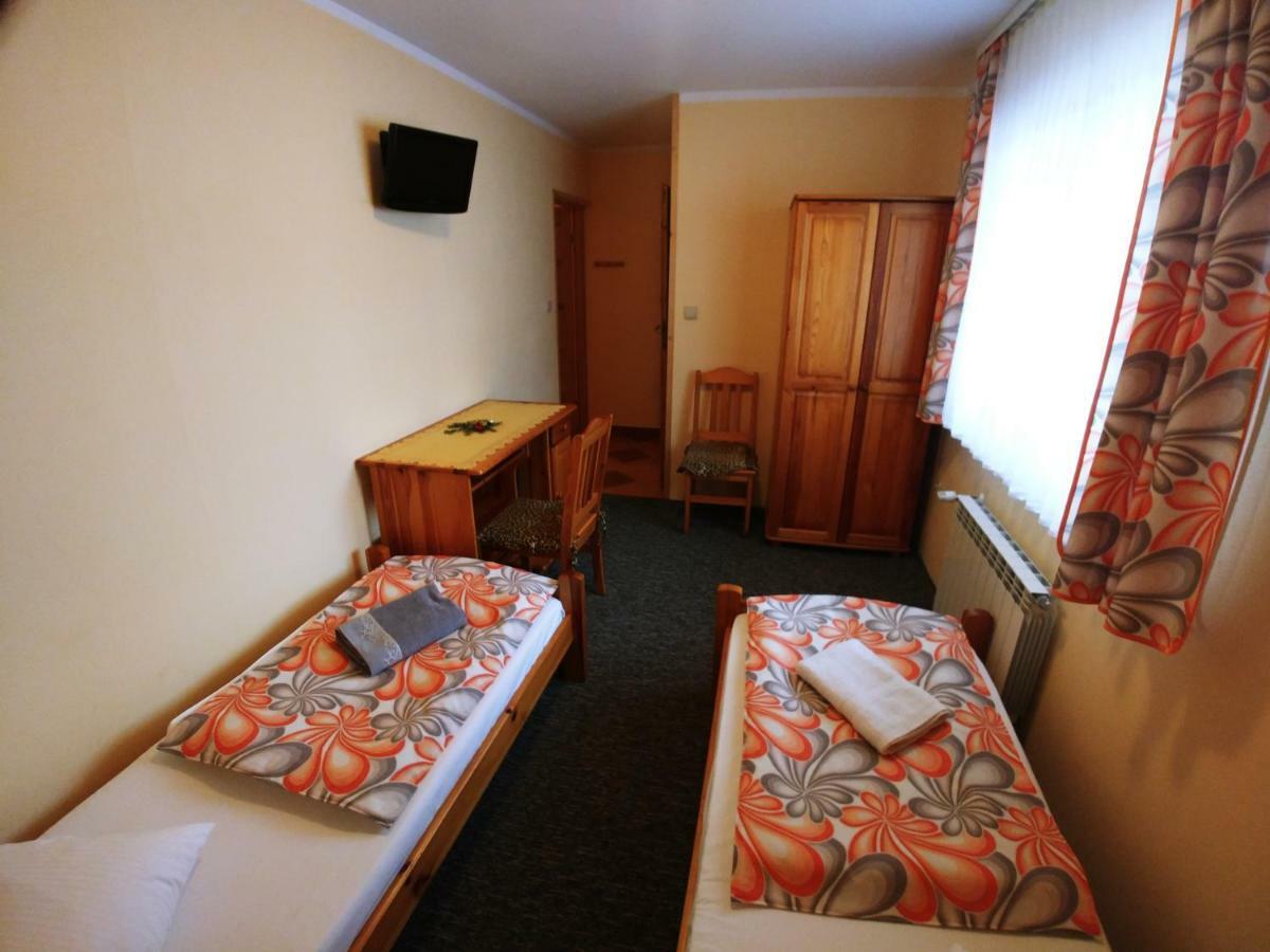 U Hani W Poblizu Goracy Potok I Termy Шафляры Экстерьер фото